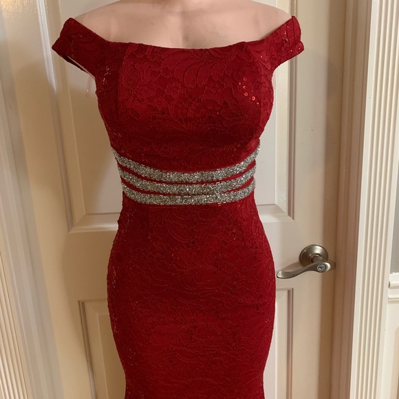 Women junior red lace sequins shoulder off maxi dress size (S) zipper back - Picture 7 of 13
